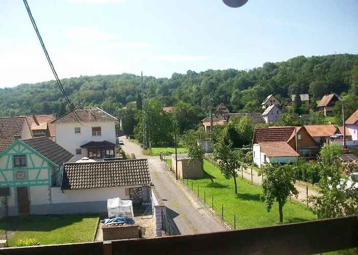 Gite Le Jardin De Hermolsheim. Alsace Tres Spacieux